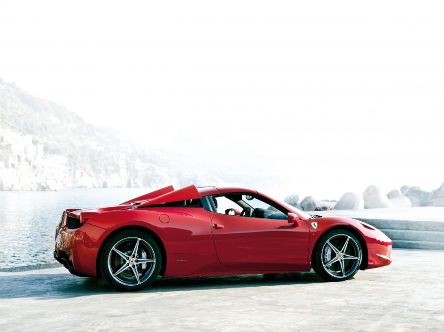  Ferrari 458 Spider 2012 года  (фото 20 из 136)